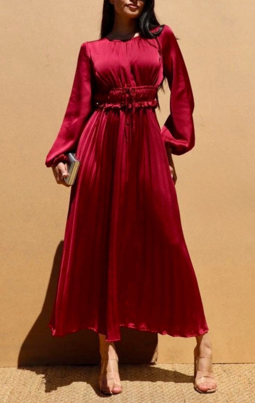 vestido maxi satin tinto