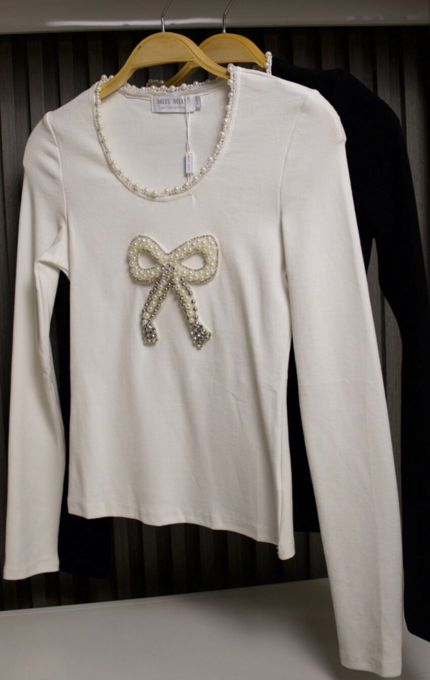 sweter basico con moño de perlas - Image 2