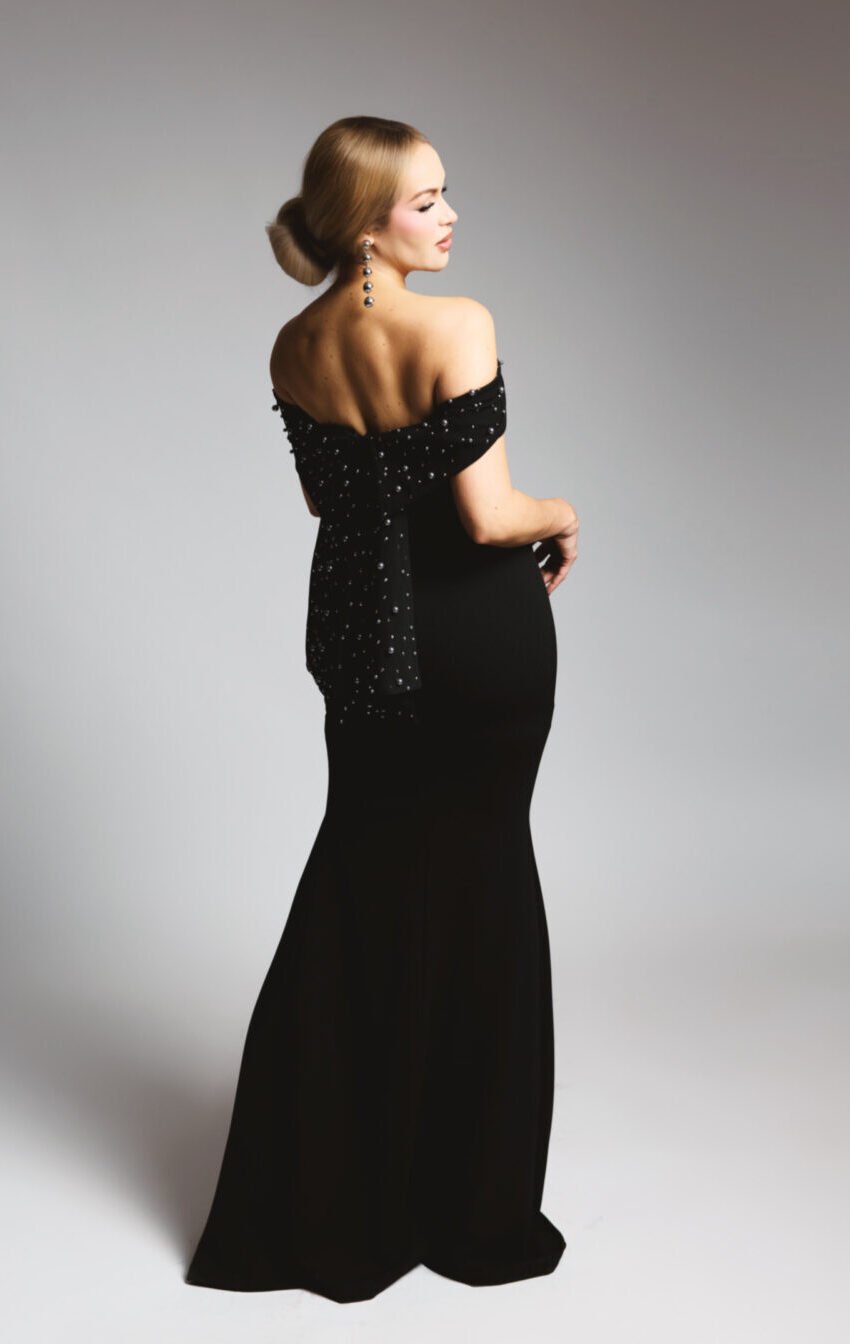 vestido largo con moño en espalda