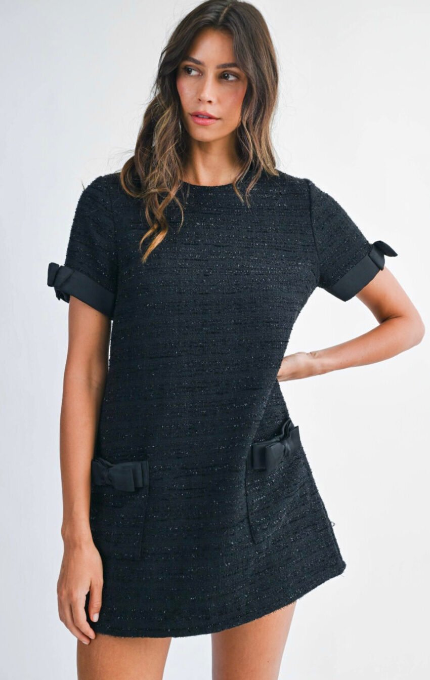 vestido negro tweed con moños