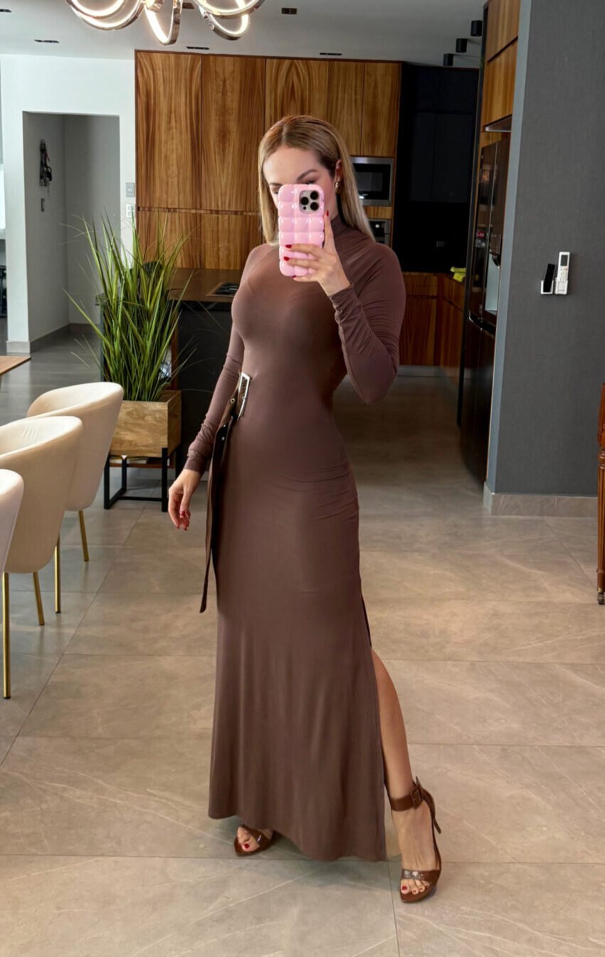 vestido largo con cintilla