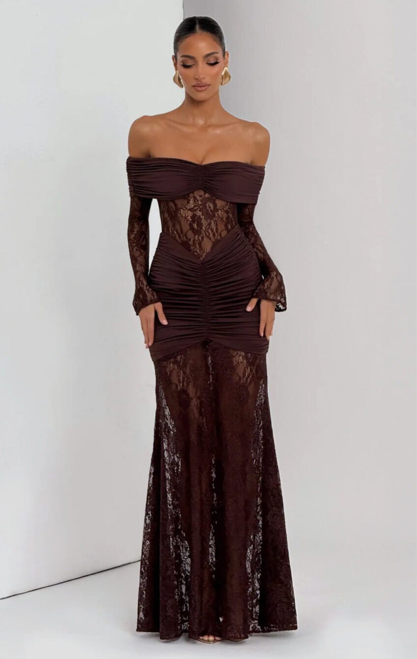 vestido encaje corte sirena