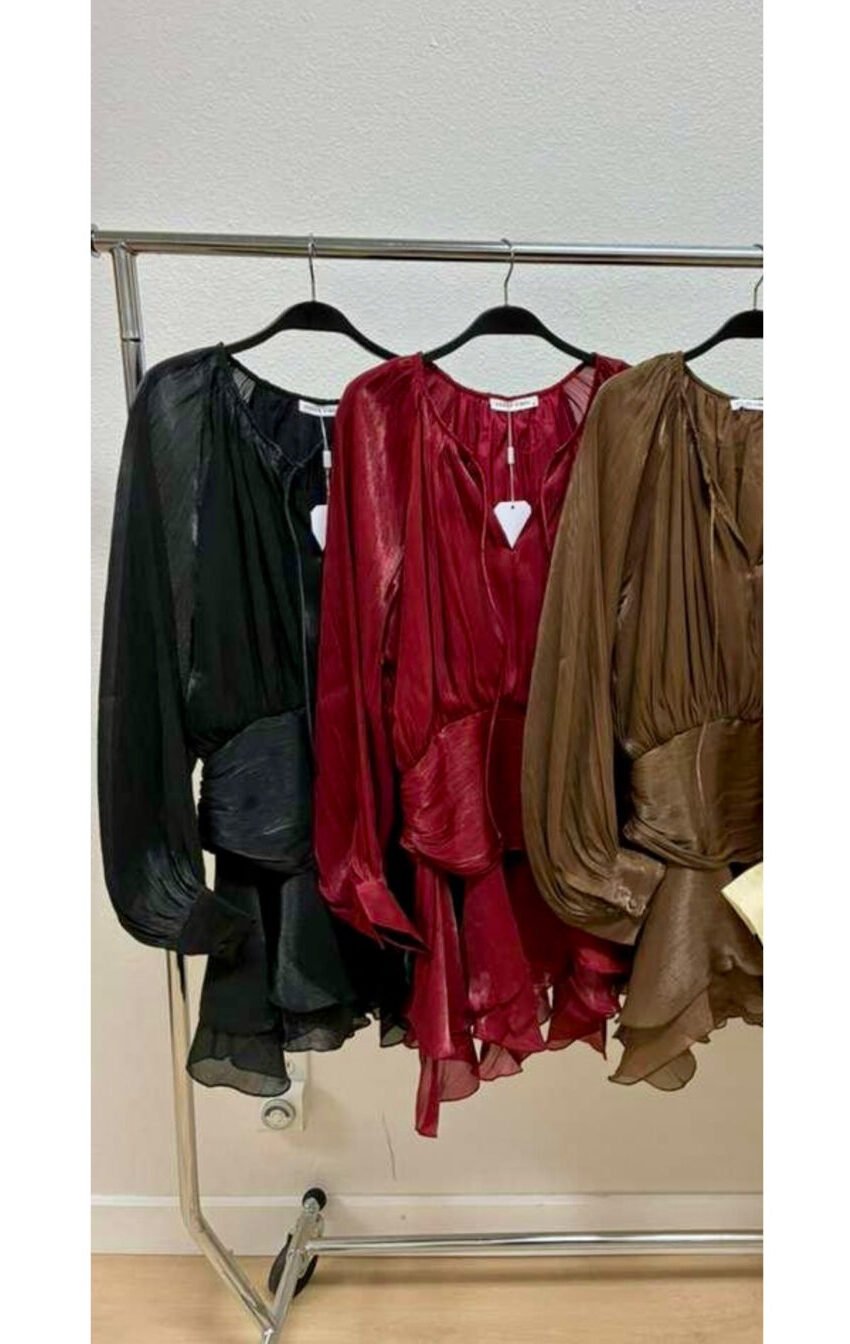 vestido corto con mangas abullonadas - Image 3