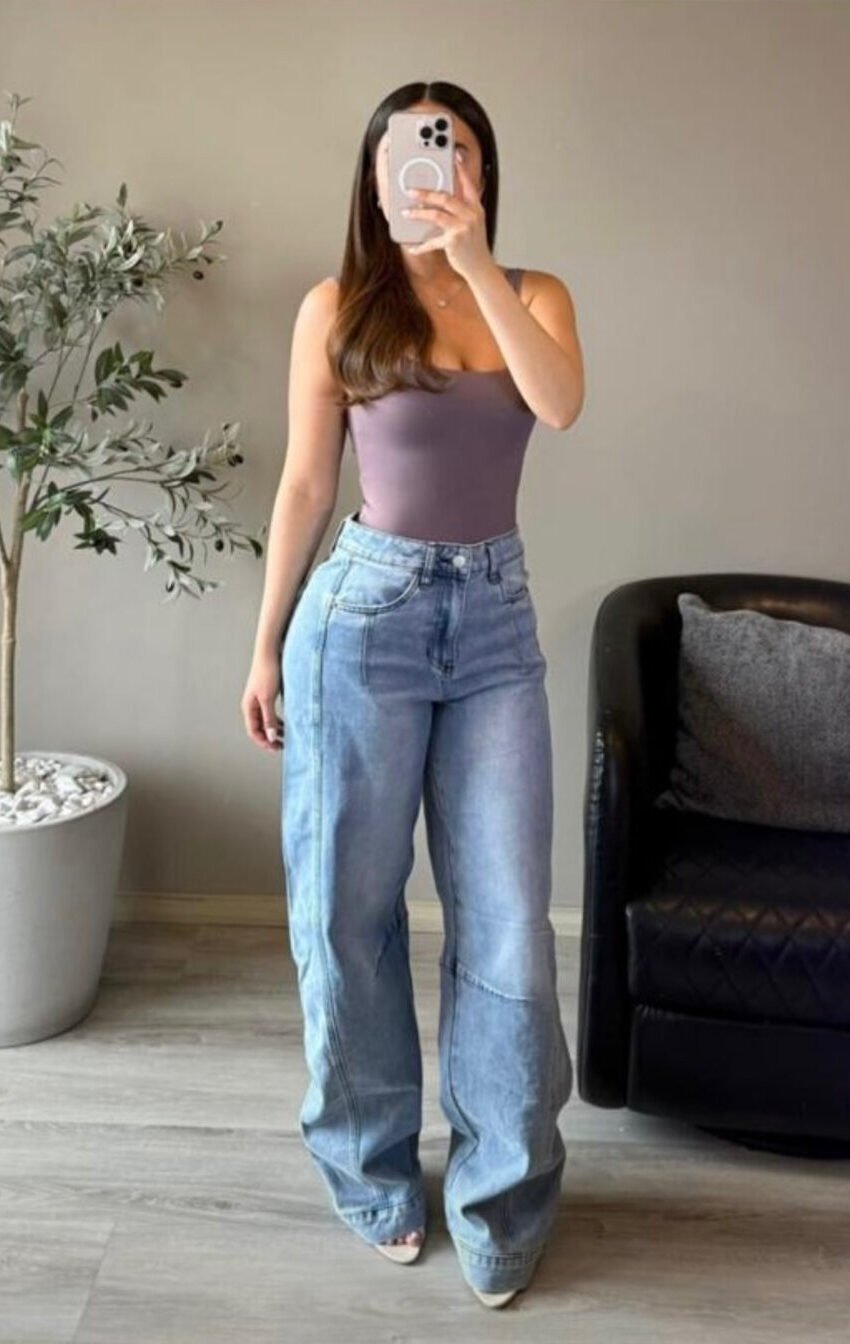 jeans vibrant con surcido trasero